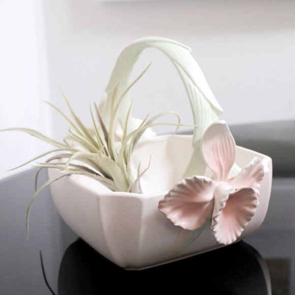 AS IS - REPAIRED Vintage Pink Iris Basket by Fitz & Floyd 1982, Easter Basket - Picture 1 of 10